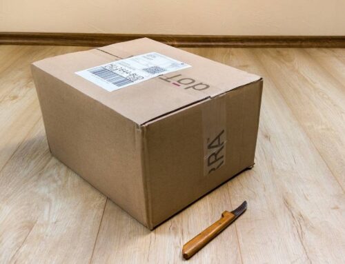 How to Downsize Before a Move: Decluttering Tips from the Pros